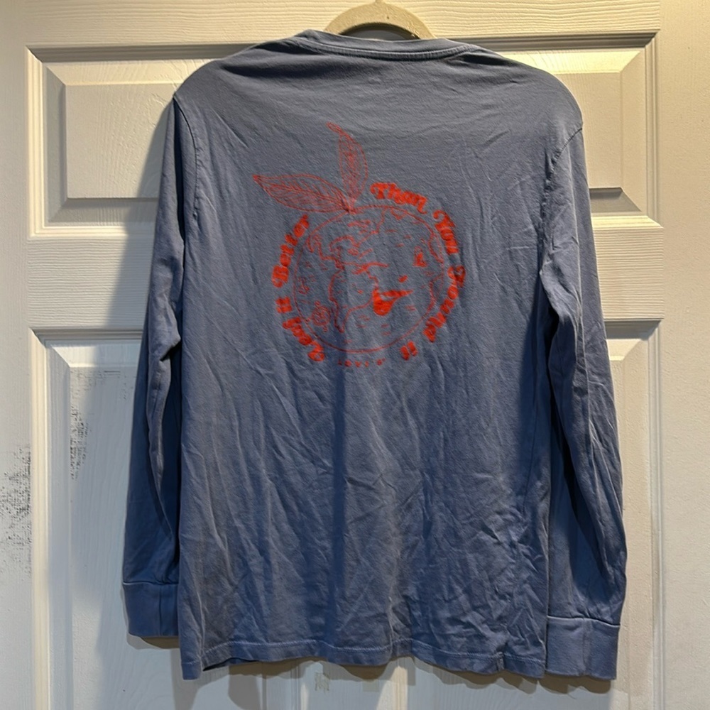 Levi’s Earth Leave It Better Than You Found It Long Sleeve Tee Shirt S